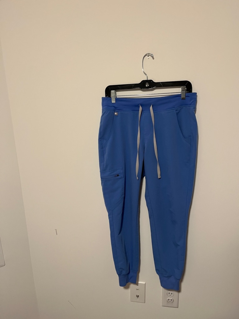 FIGS SCRUB PANTS